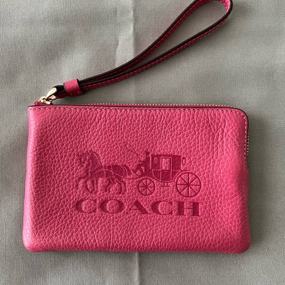 Coach Corner Zip Wristlet with Horse and Carriage - Strawberry Haze - NWOT - Picture 1 of 5